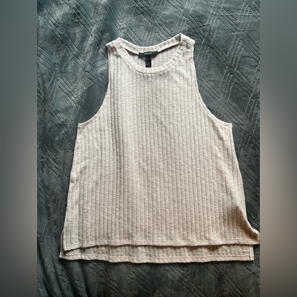 Forever 21 Light Pink Tanktop Size L